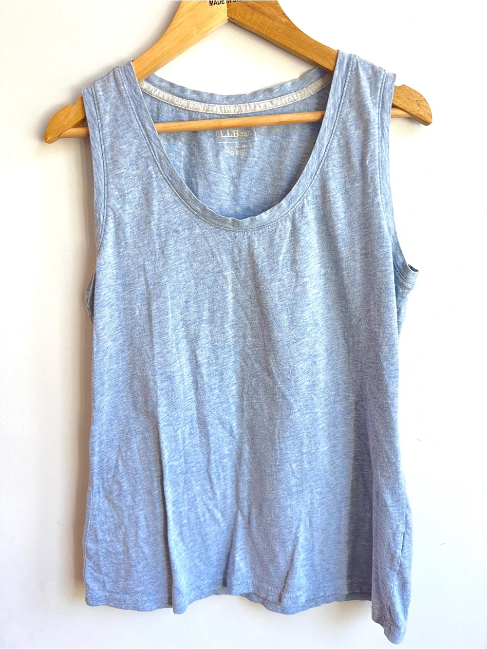 L.L. Bean 💯 Cotton Pale Blue Scoop Neck Athleisure Tank Top